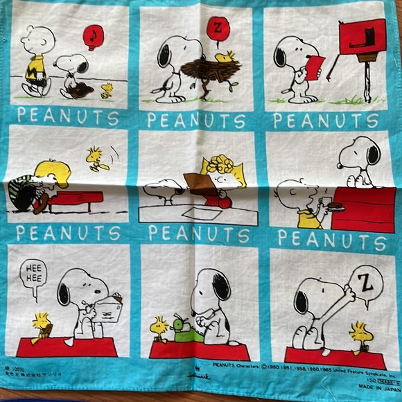 Vintage Snoopy / Charlie Brown Handkerchief lot -1965 - Picture 8 of 11